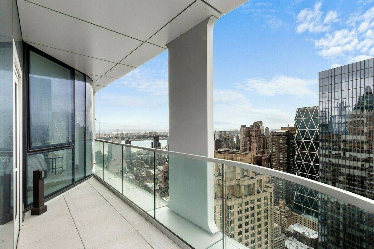 Spectacular Central Park 2BD/2BA with Breathtaking City and Water Views, Terrace, Floor-to-Ceiling Windows, Luxurious Finishes and Amenities, Marble Bathrooms, WIC, W/D