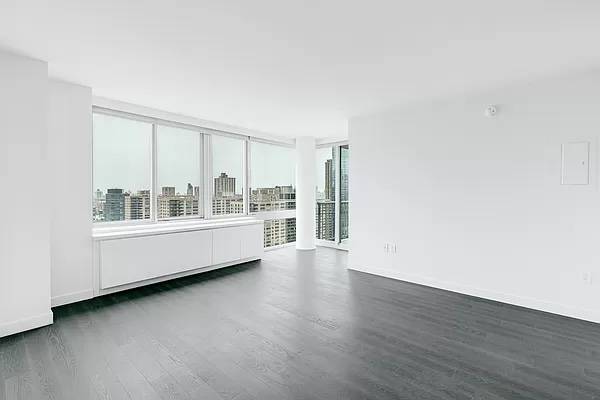 Spacious No Fee, 3 Bed, 2 Bath for rent on The Upper West Side