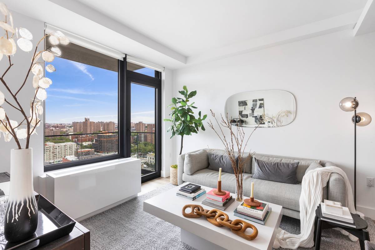 BRAND NEW, LUXURY 1 BEDROOM RENTAL AT THE ARCHES +NYC