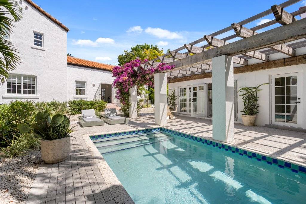 Italian Oasis Meets Coral Gables | Gut Renovated Historical Single Family Home | 4 Bed 3 Bath | 8,444 Sq.Ft Lot with Pool, Guest House | Perfect Pied-a-Terre
