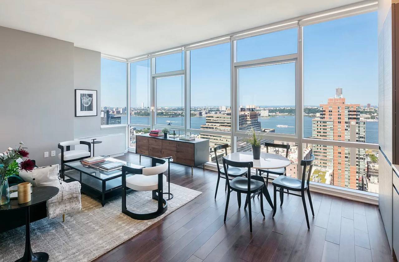 Modern Luxury in West Chelsea | 1Bed.1Bath above the High-Line