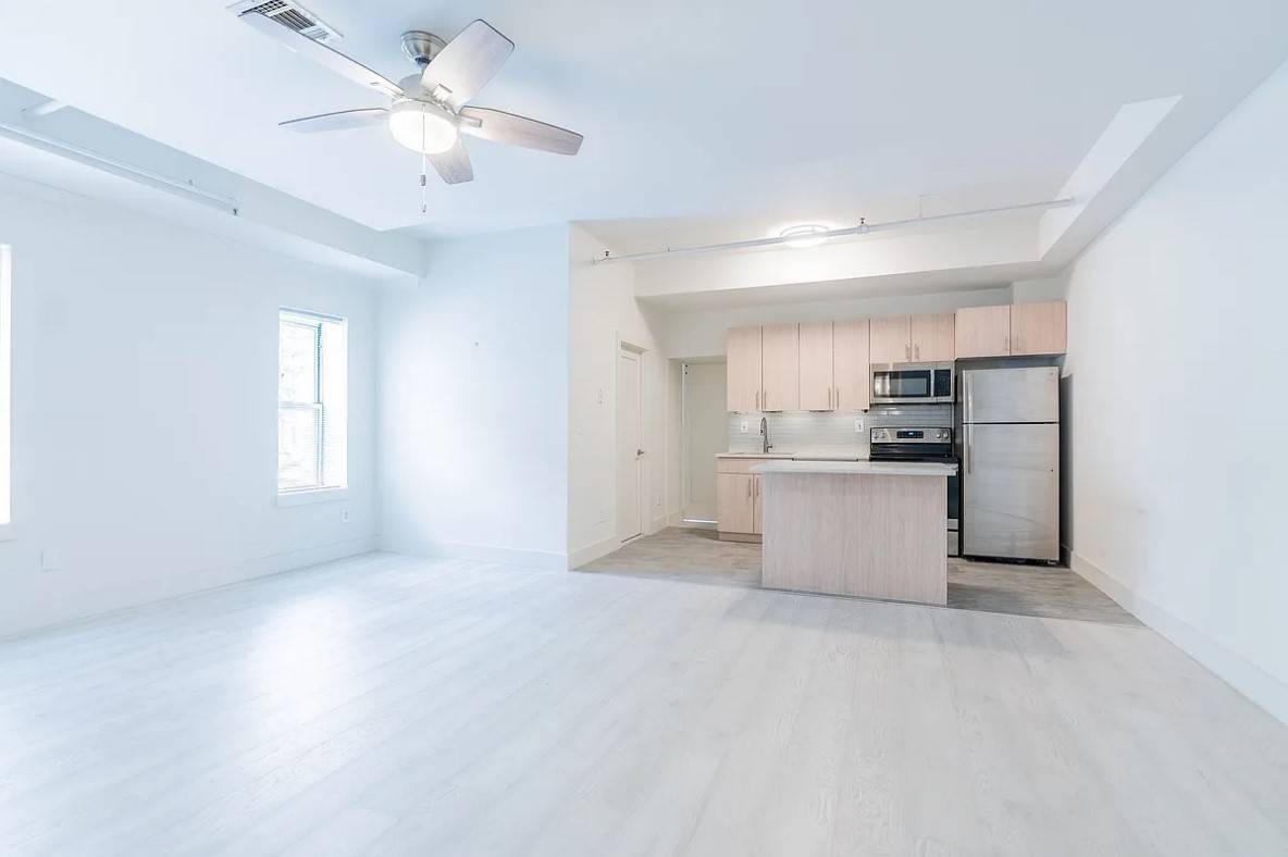 Beautiful Open Renovated 3 Bedroom Apartment in Downtown Hoboken!  Laundry On Site