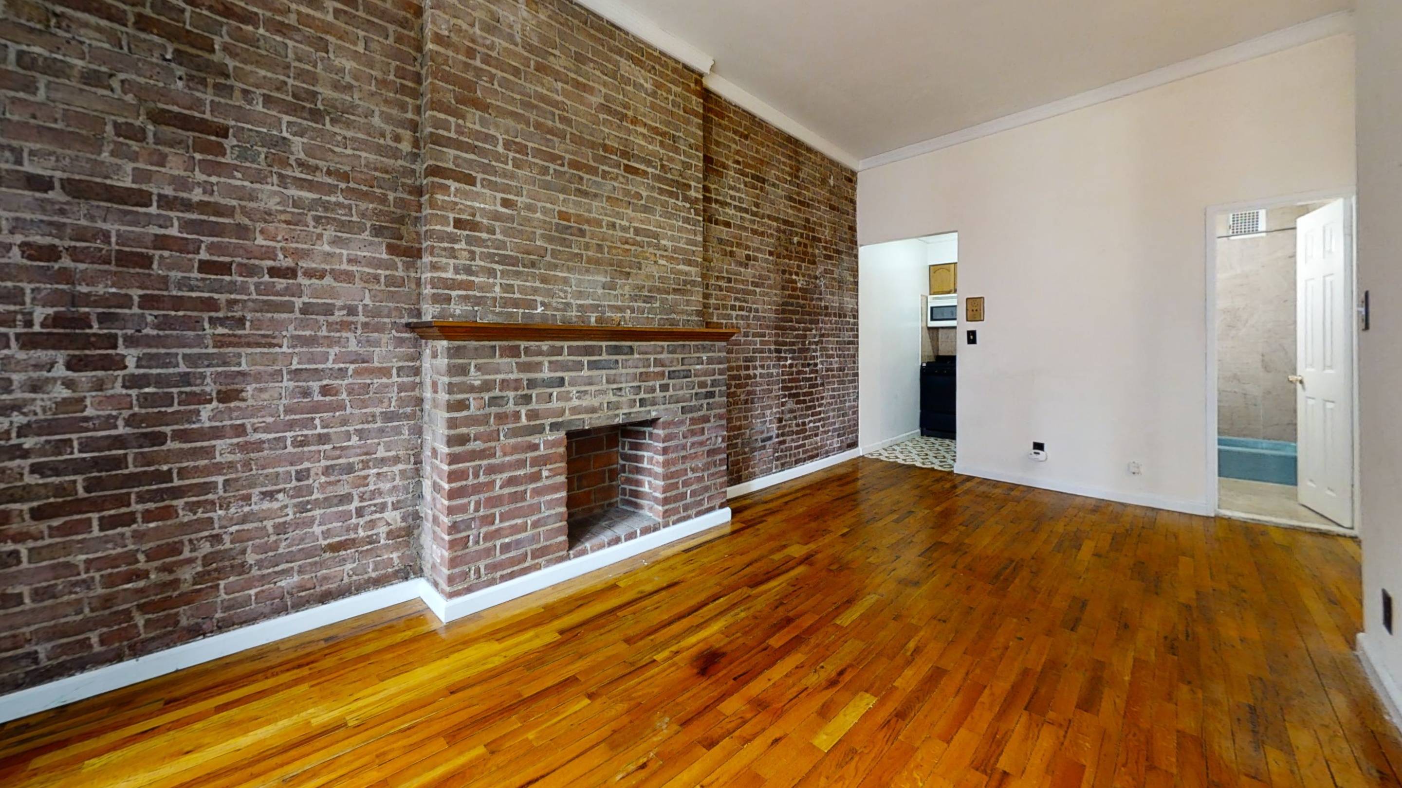 No Fee! 1Bed/1Bath steps from Central Park