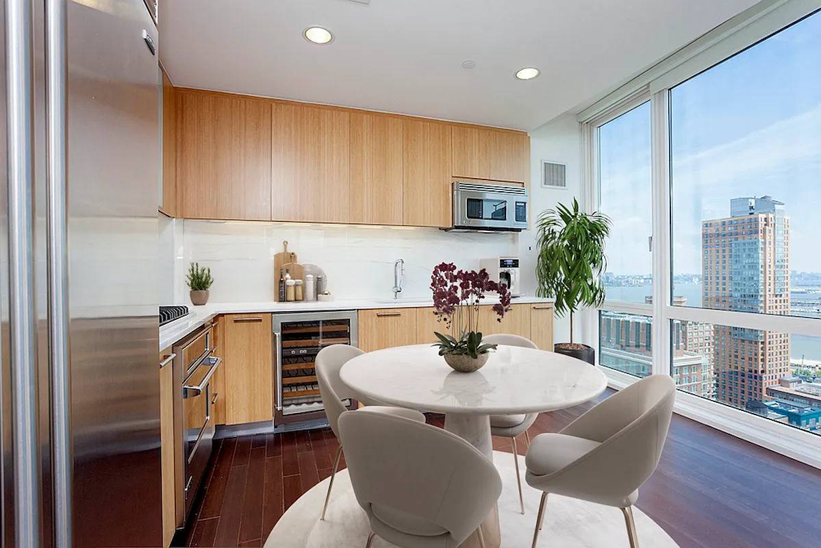 Penthouse 3 Bedroom in Battery Park City