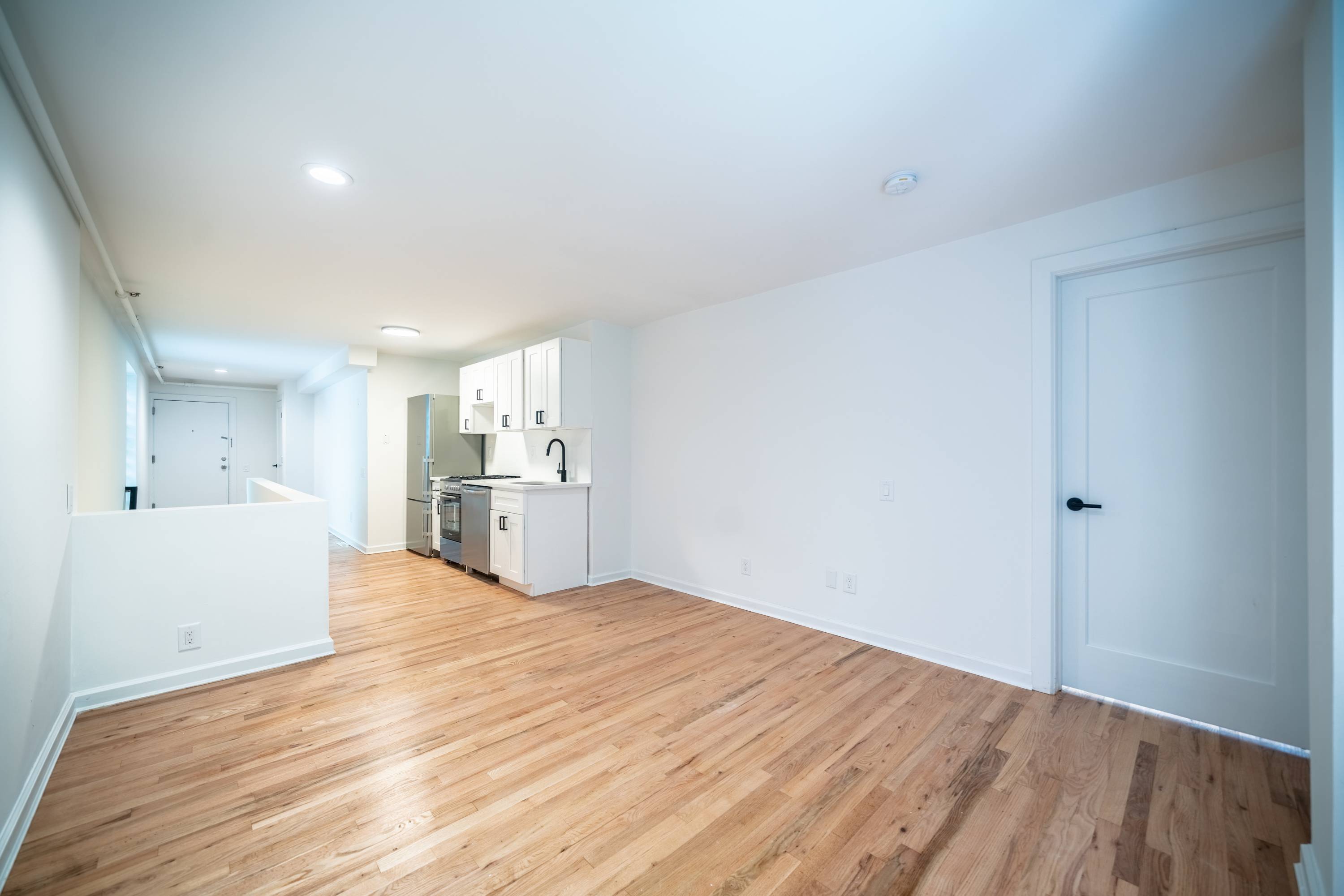 Beautiful Open Fully Renovated 2BR/2BA Apartment at 830 Hudson Street with Private Backyard!