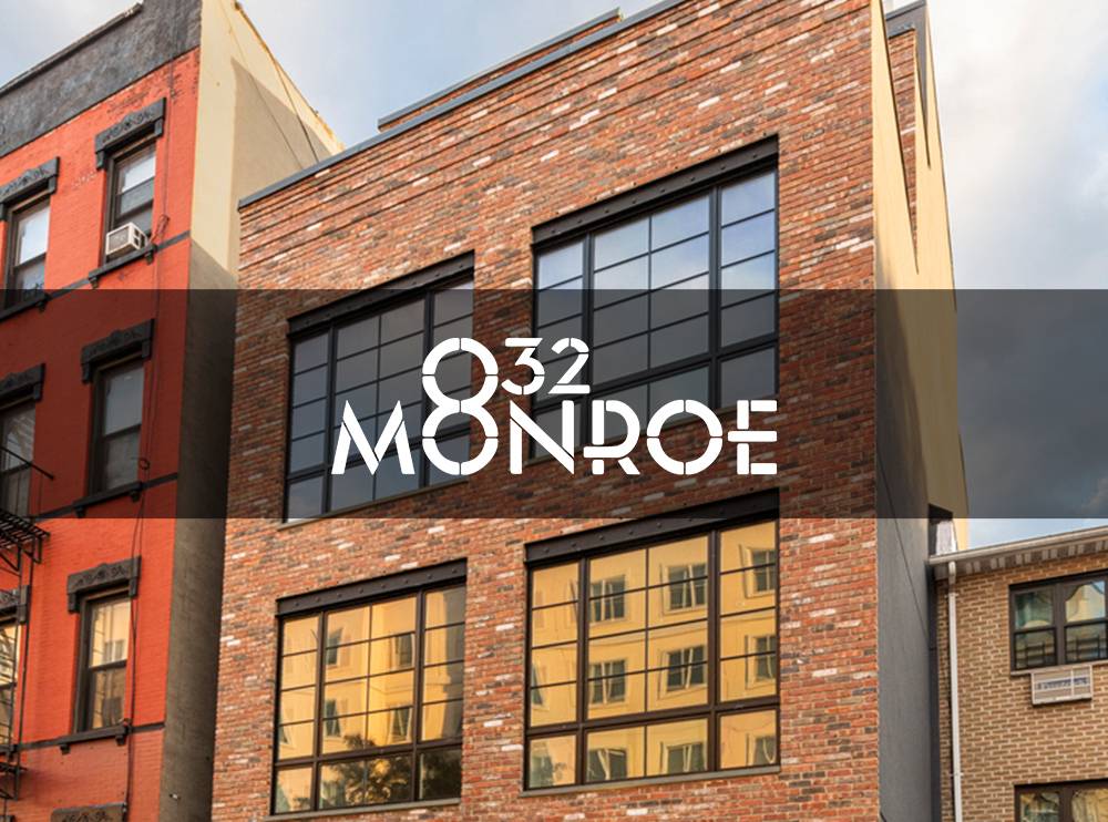 832 Monroe