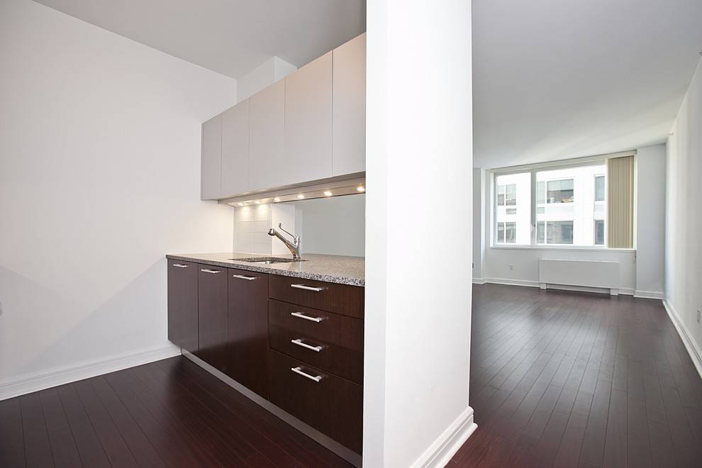 Beautiful One Bedroom at The Avery Condo!