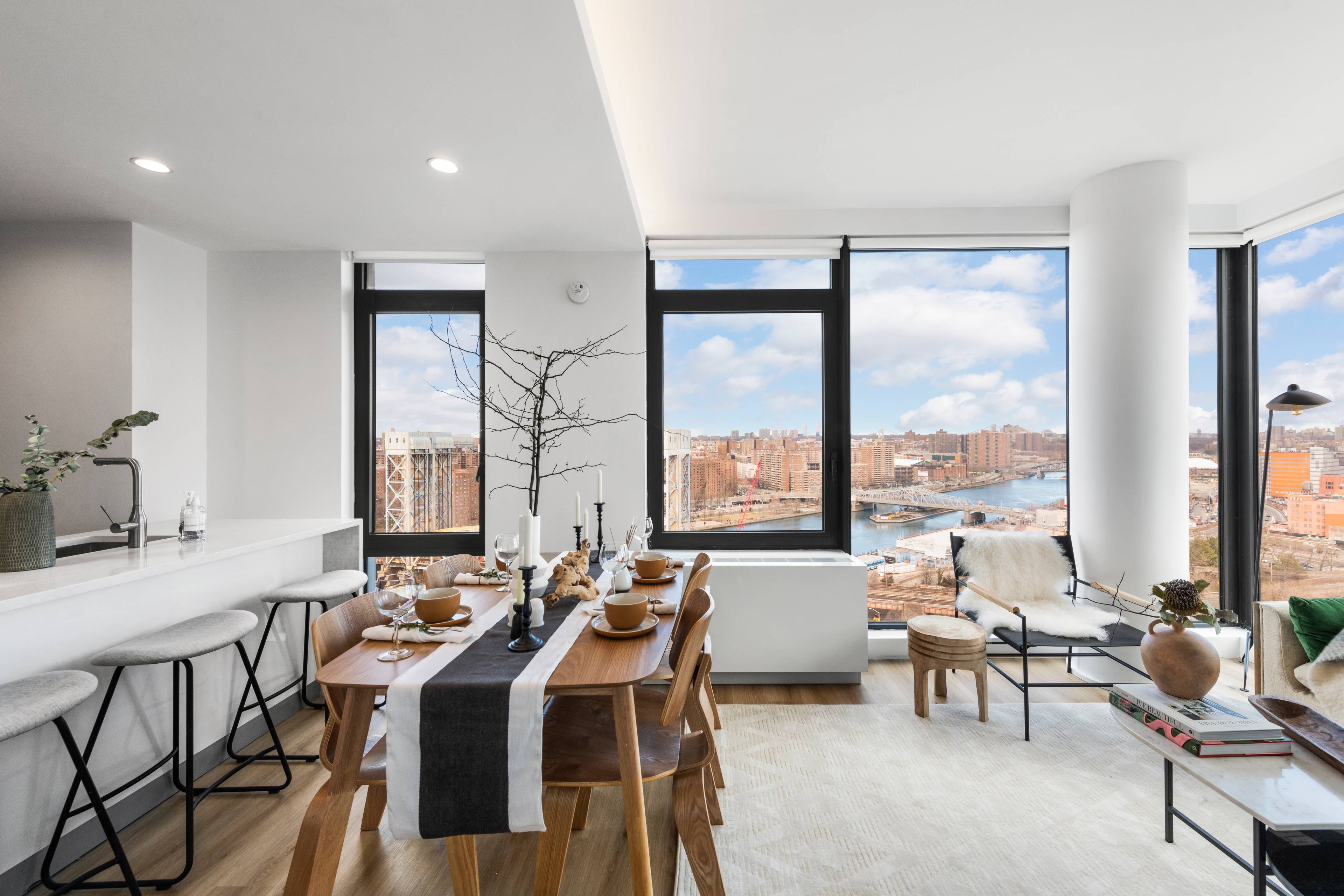 BRAND NEW, LUXURY PENTHOUSE AT THE ARCHES +NYC