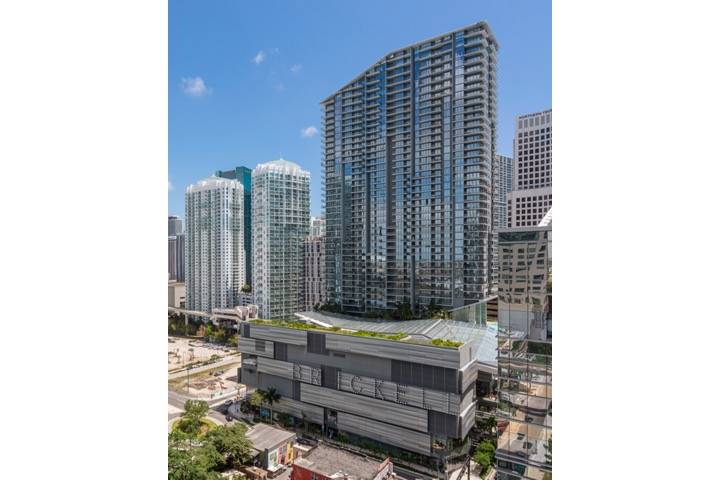 Miami Waterfront View Condo | The Reach At Brickell City Centre