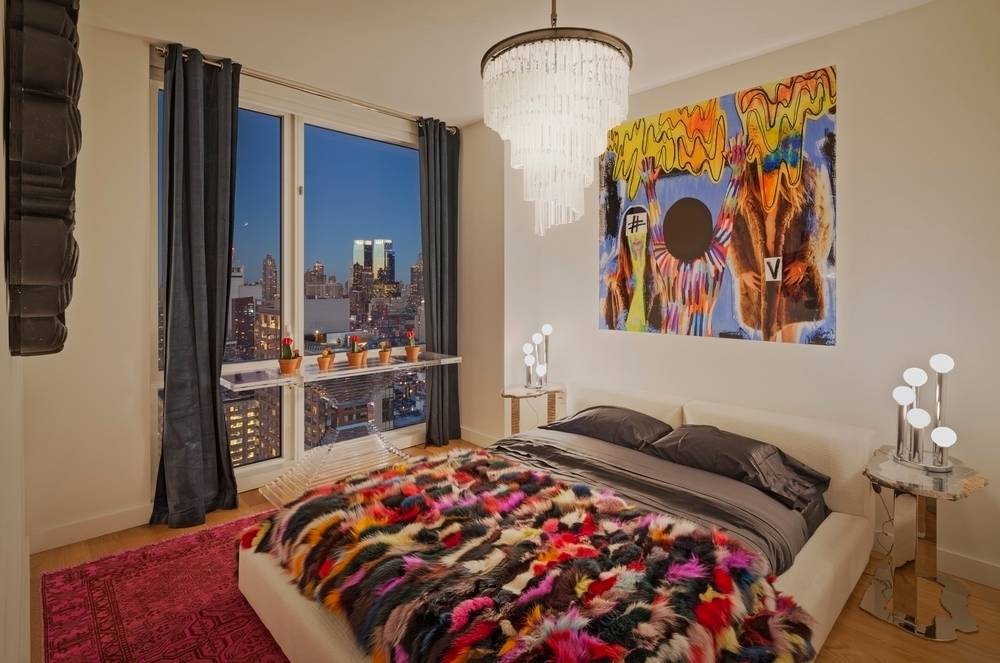 No Fee - Luxury 1 Bed/1 Bath in Hell's Kitchen with High-End Amenities - W/D in Unit