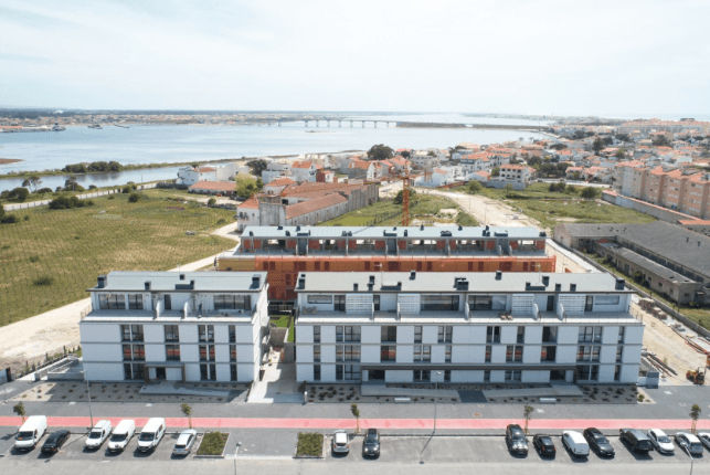 Fantastic 3 bedroom apartments in the noble area of the Barra Beach in Ilhavo, Aveiro, Portugal