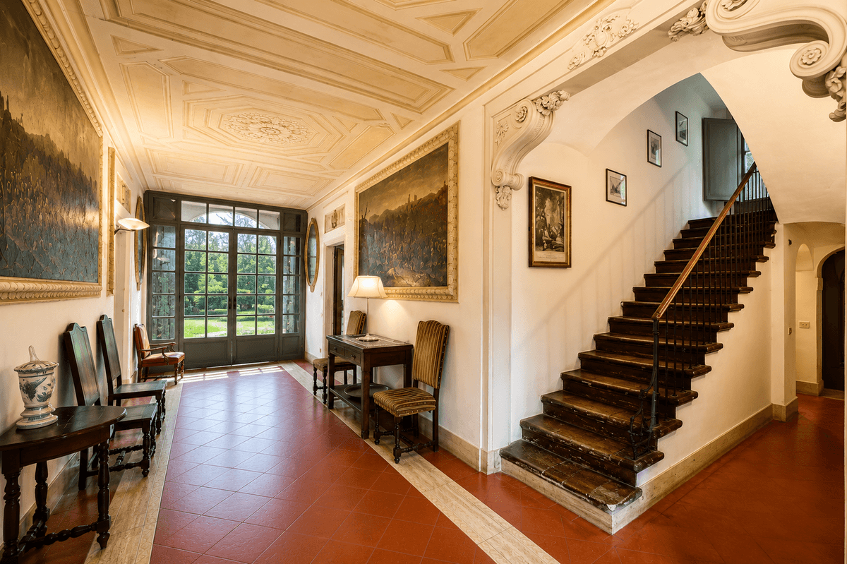 Main Villa – Interior