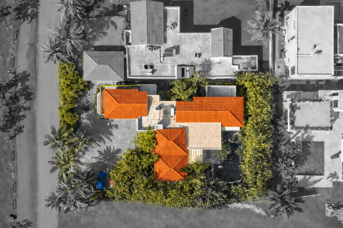 The footprint tells a different story.