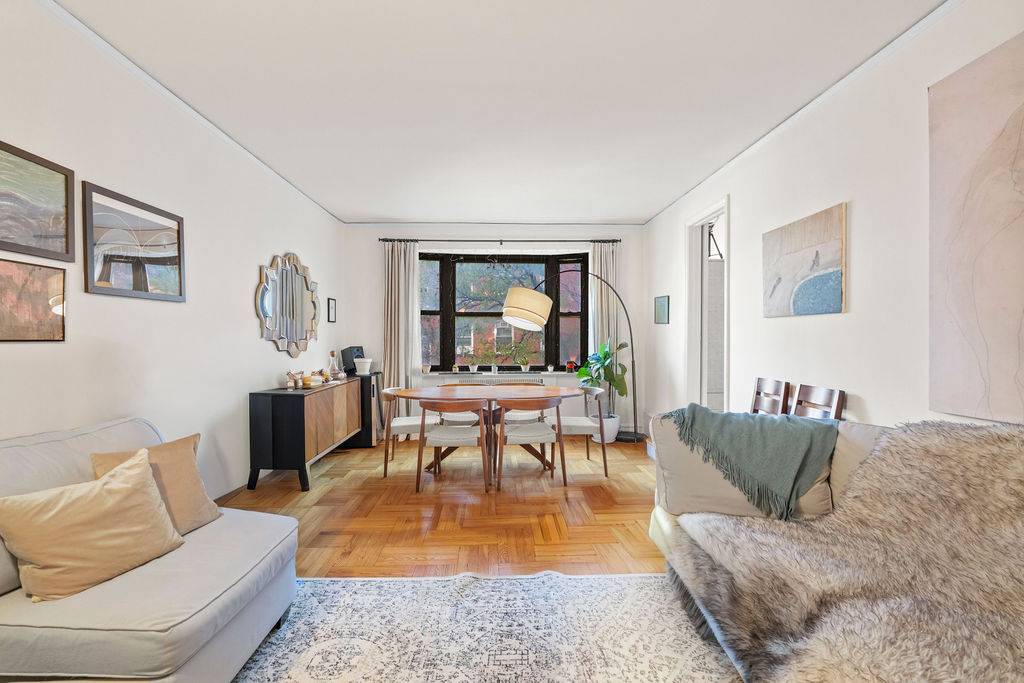 Incredible South Facing 2 Bed/ 1 Bath Apartment in Full Service Building in the Heart of the Upper East Side