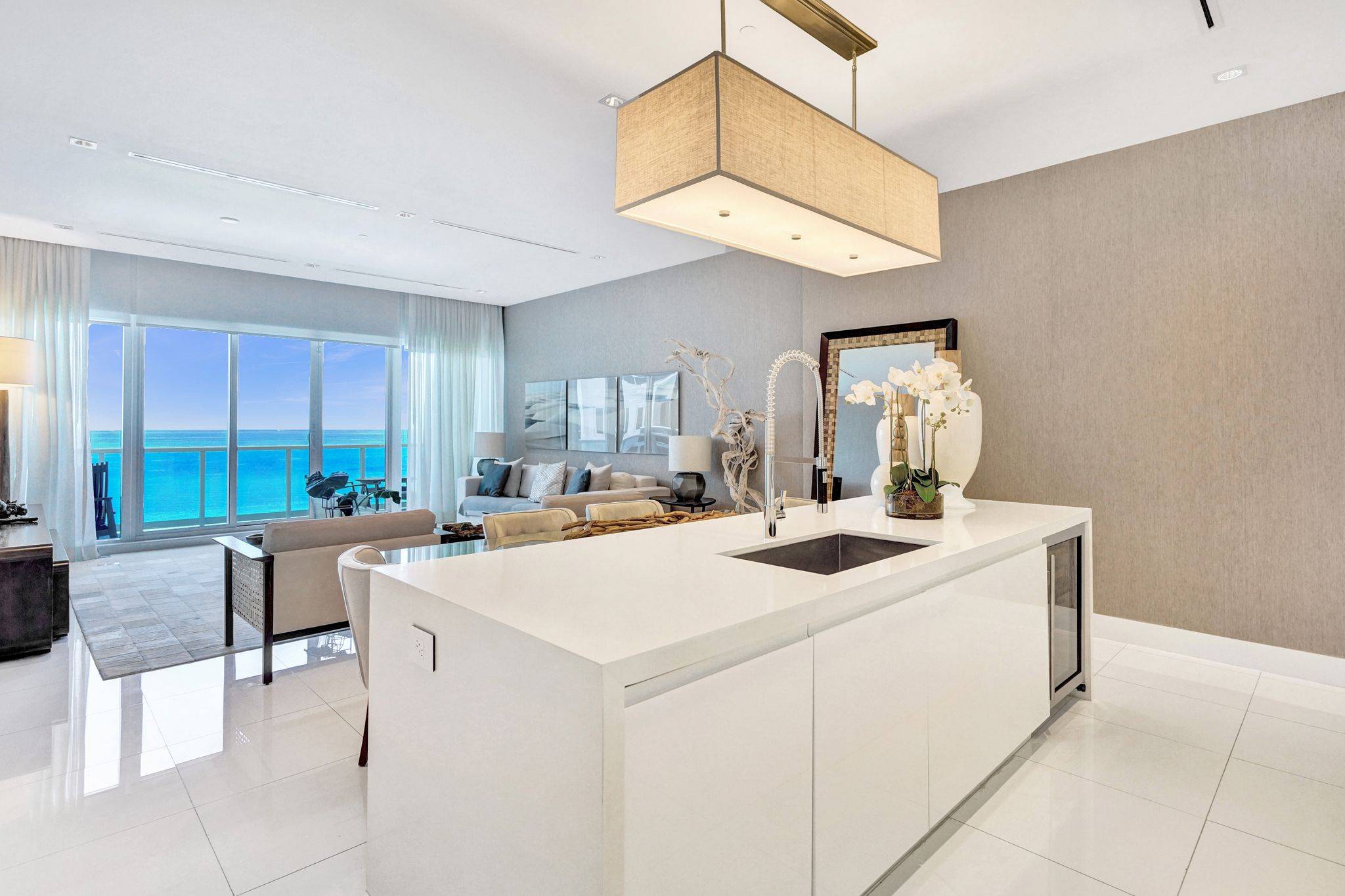 Miami Beach Ocean Front Penthouse | Private Beach | Full Service Building