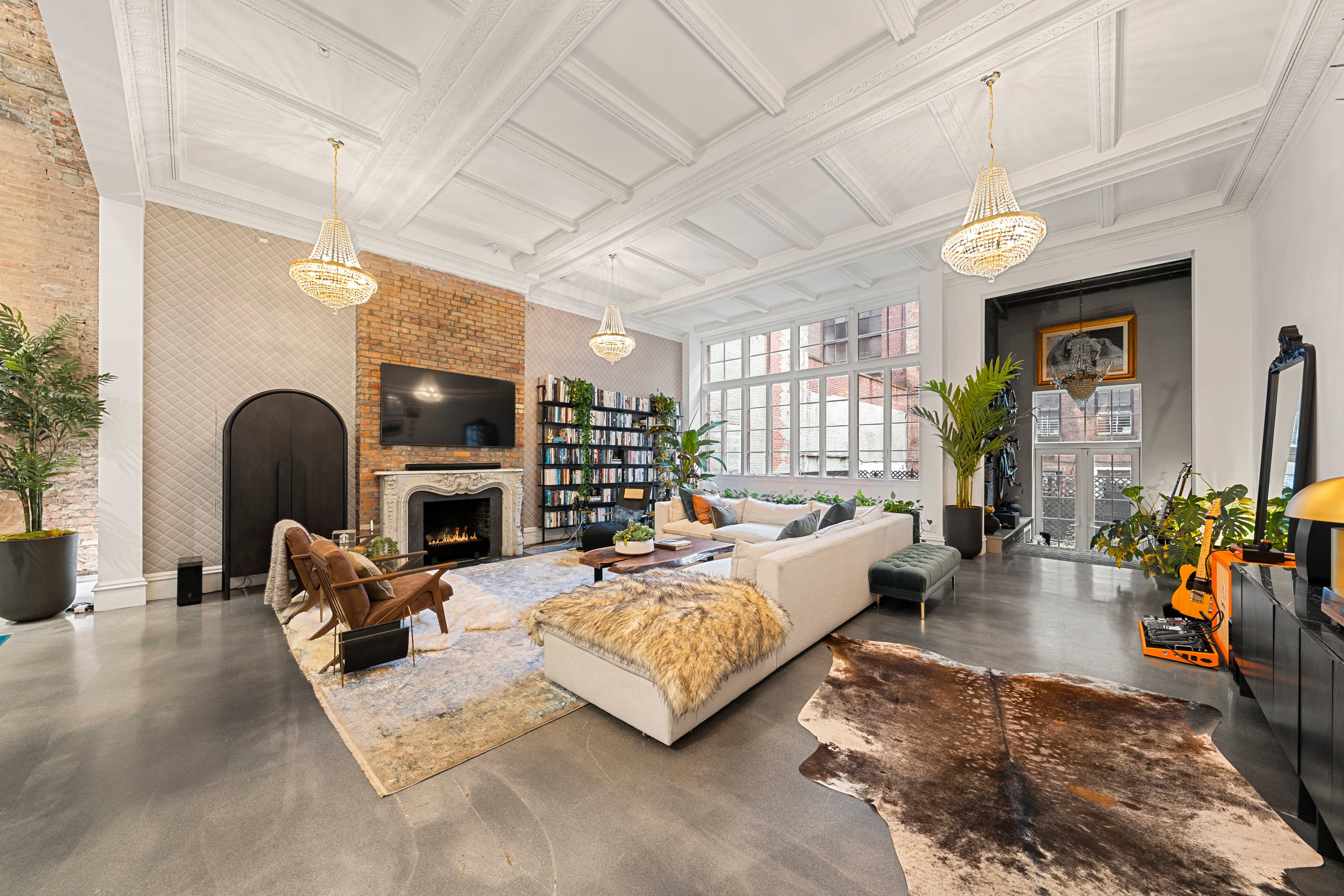 Palatial Duplex Layout + Private Planted Garden + Key to Gramercy Park