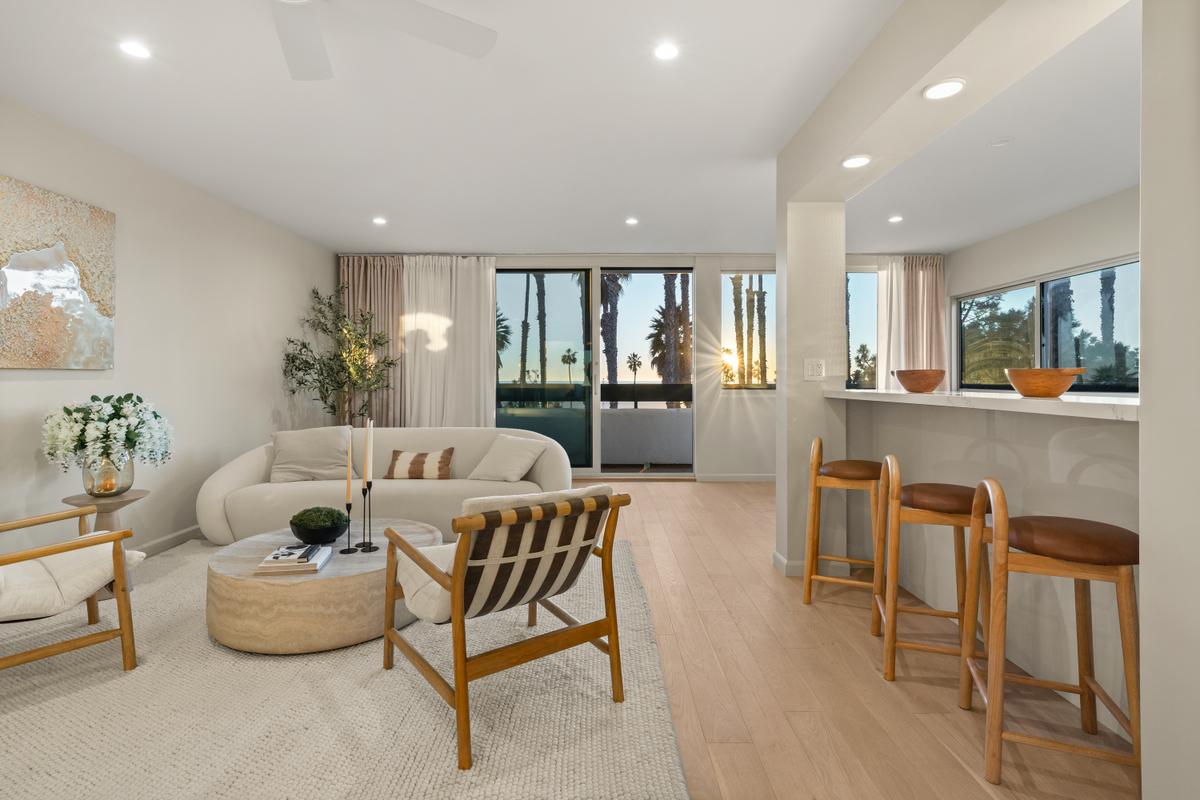 Direct Ocean Views - Prime Santa Monica