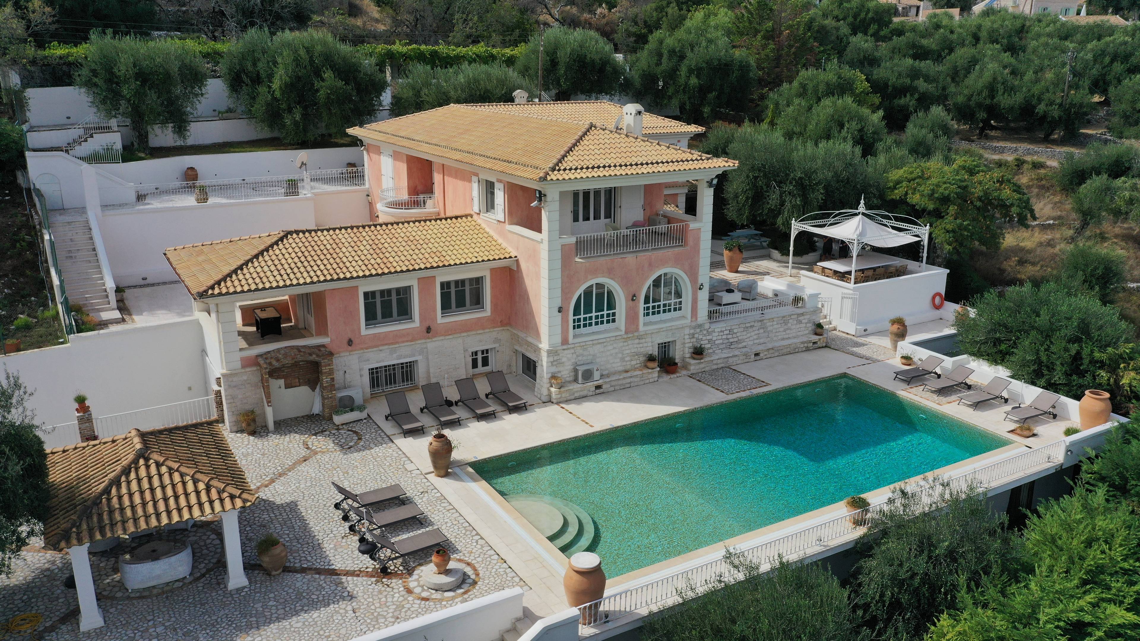 Villa Rosa: Coastal Luxury in Kassiopi, Corfu