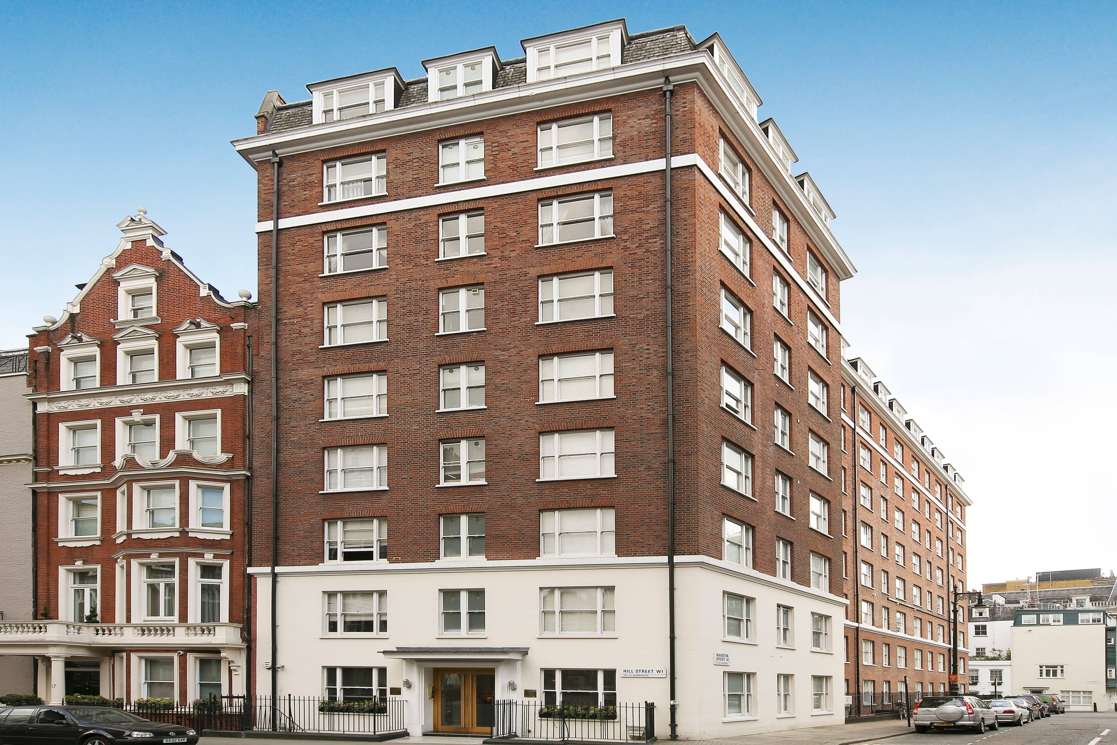 Two spacious double bedroom apartment Mayfair