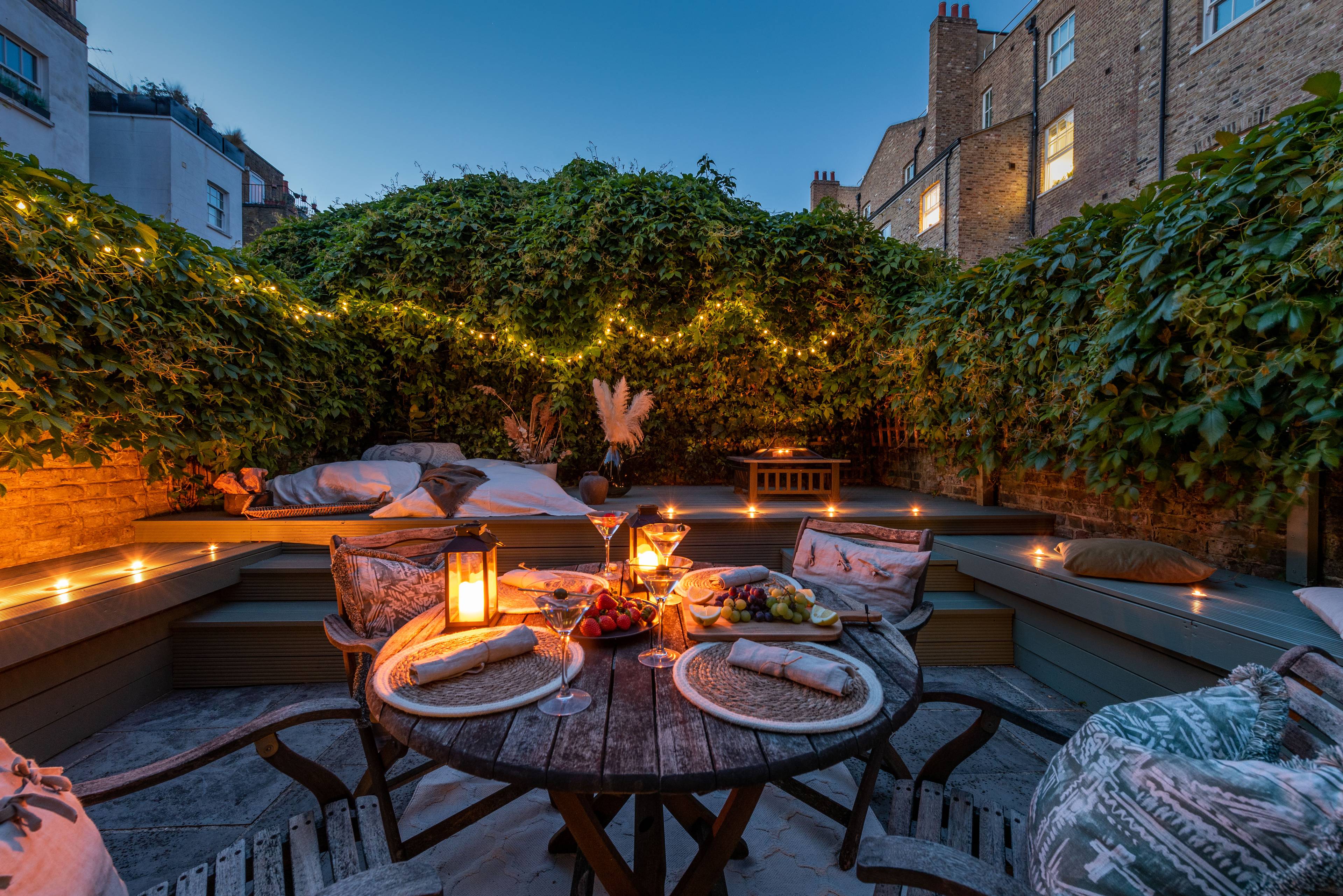 A fabulously located garden oasis flat in elegant Chelsea, next to Fulham Road and the historically famous King's Road
