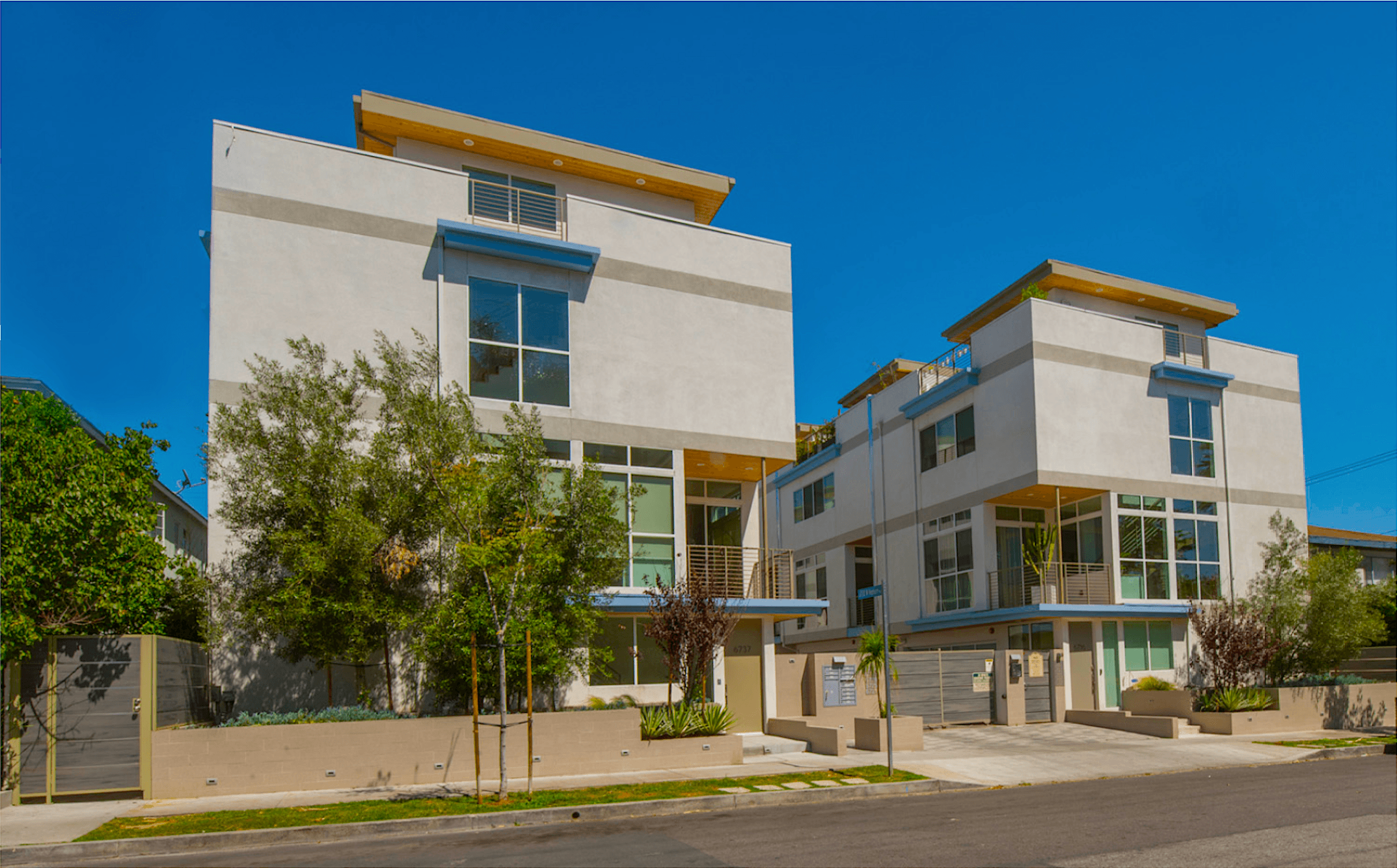 Introducing Hollywood Colony A Modern Architectural Town Home in a Coveted Weho/Hollywood border with dreamy views of the Hollywood Hills.