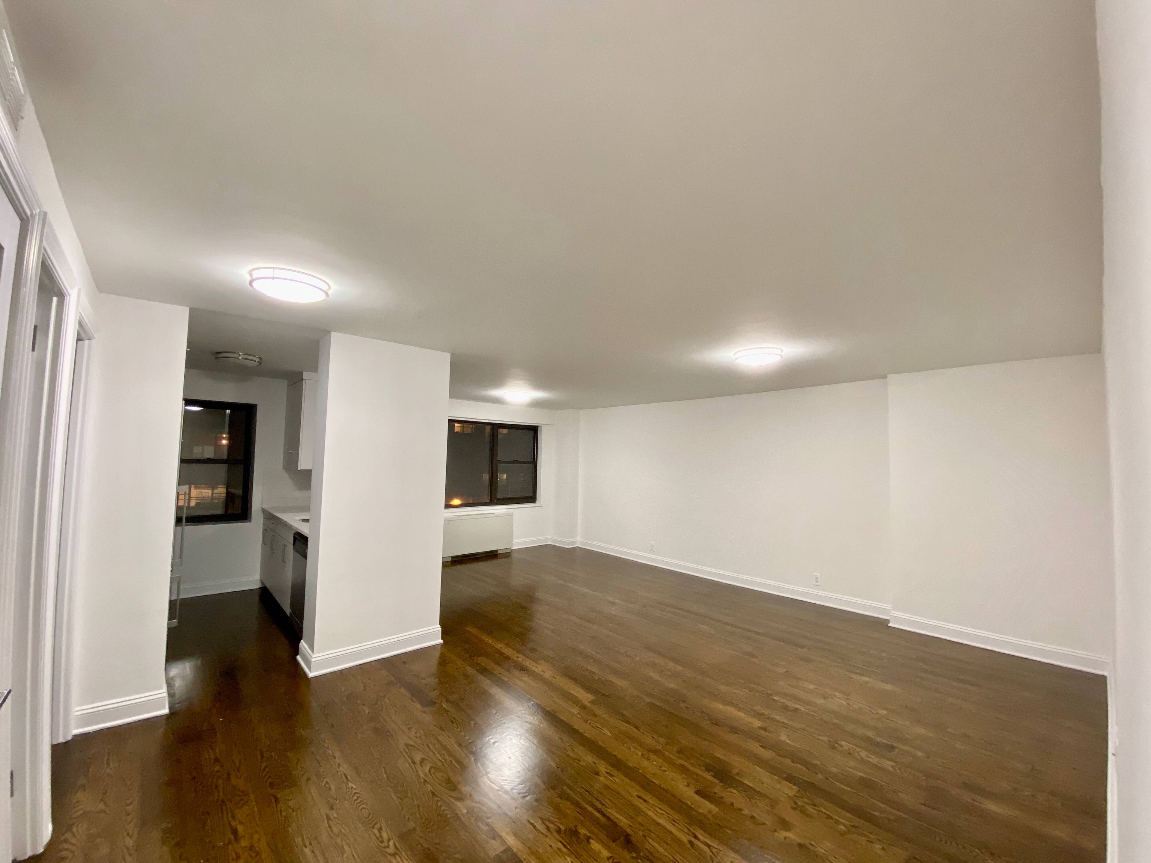 NO FEE**Prefect Covertible 3 Bedroom**Renovated**Midtown East