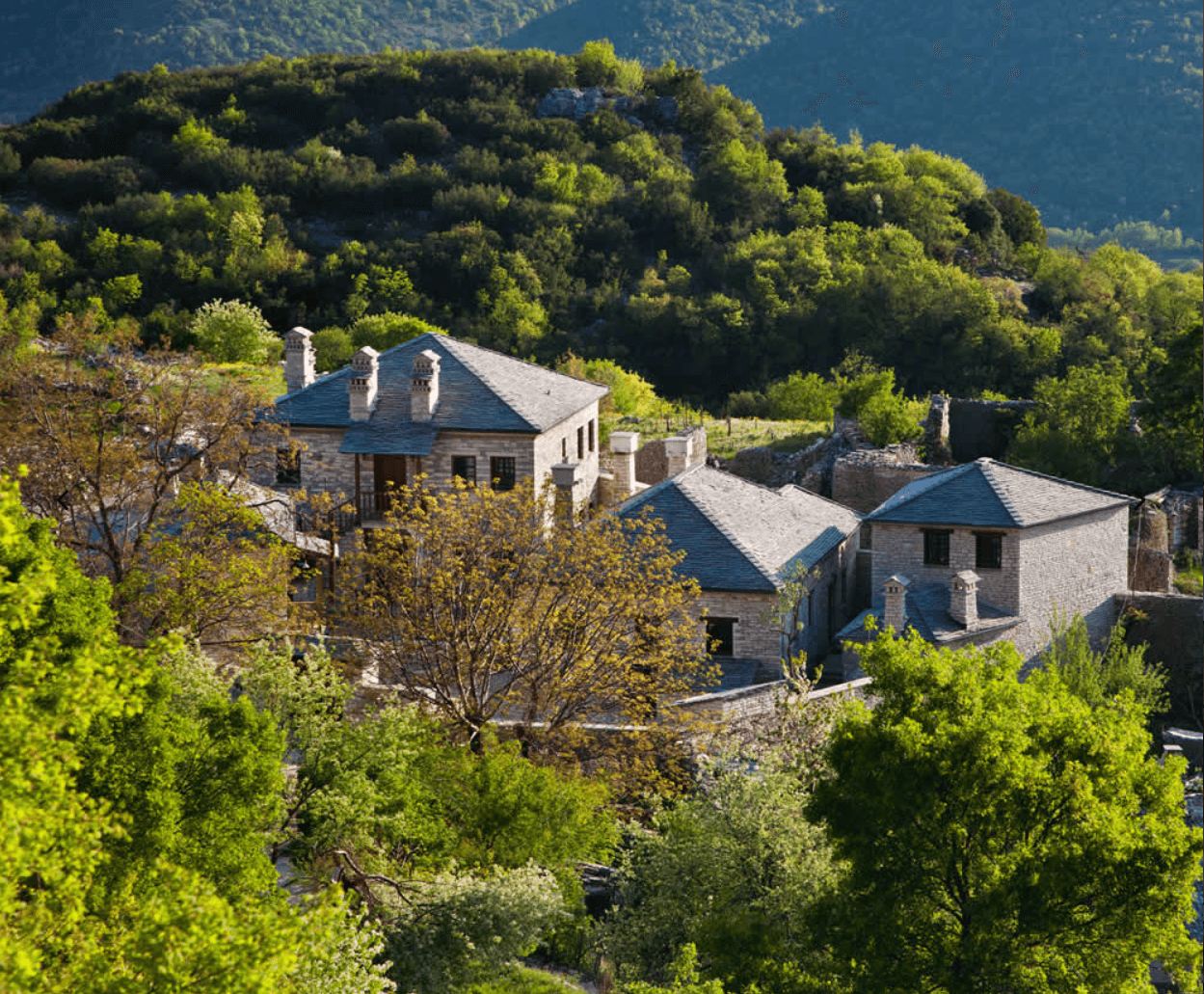 Art Hotel - Newly built Traditional Stone Guest House in Zagori, part of UNESCO's World Heritage List