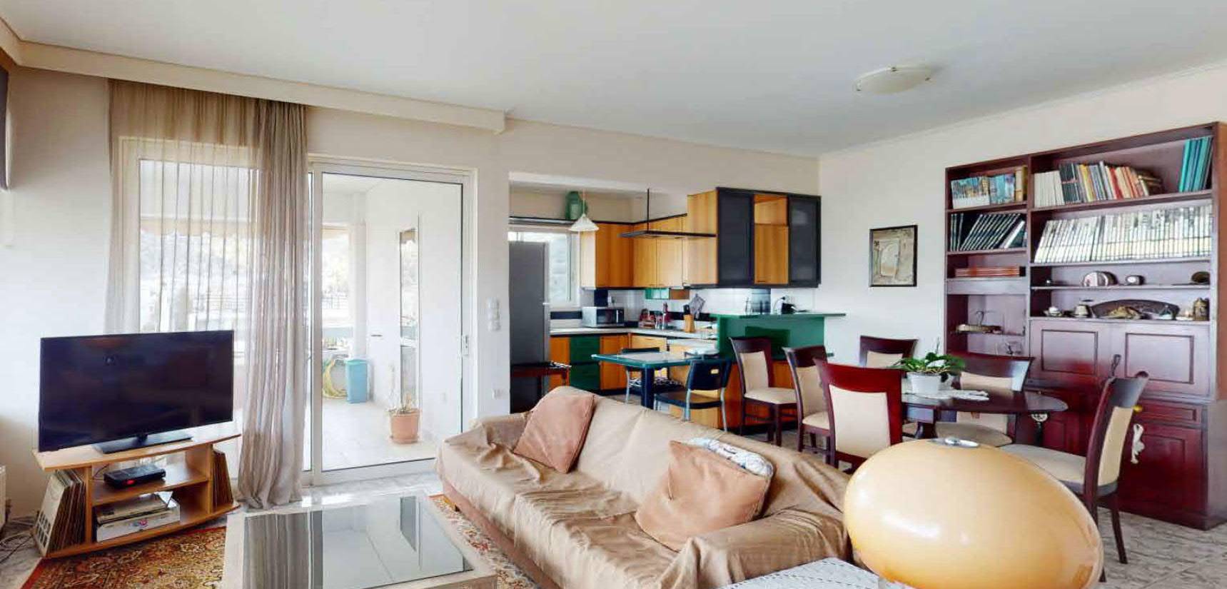 Lovely Apartment on the 3rd Floor with unobstructed views in Terpsithea, Glyfada