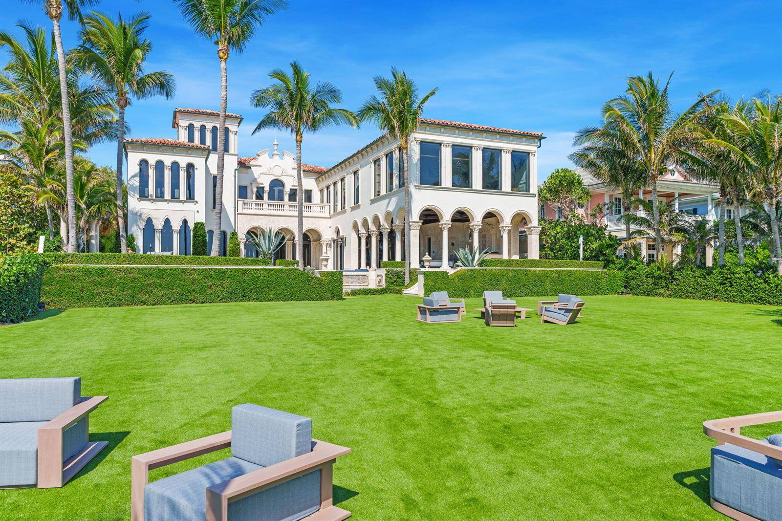 Palazzo-Inspired Oceanfront Estate | 9 Beds | 16.5 Baths | 19055 sqft