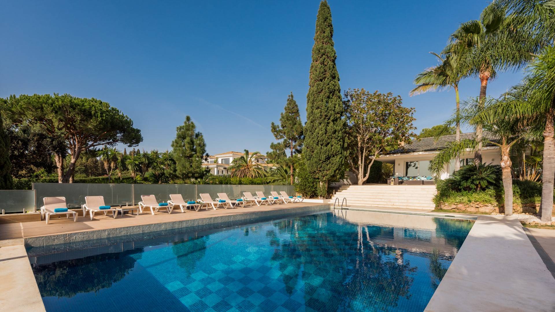 Newly Refurbished Family Villa for Sale, Marbella