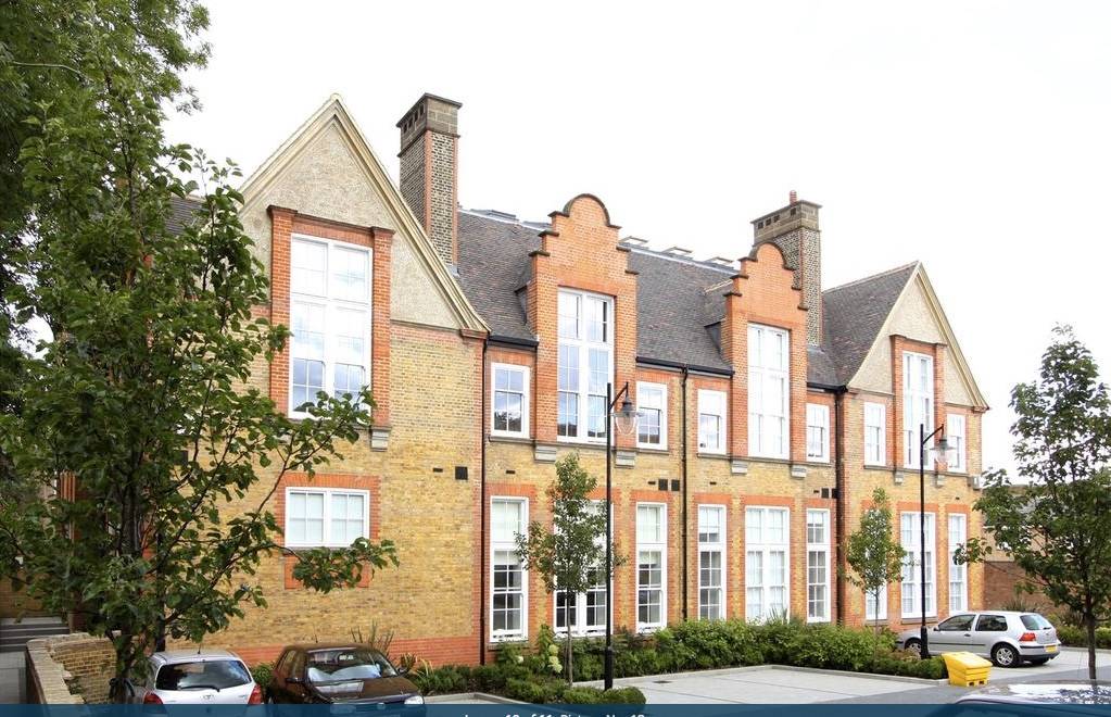 Stunning Duplex Apartment in An Award Winning Edwardian School Conversion
