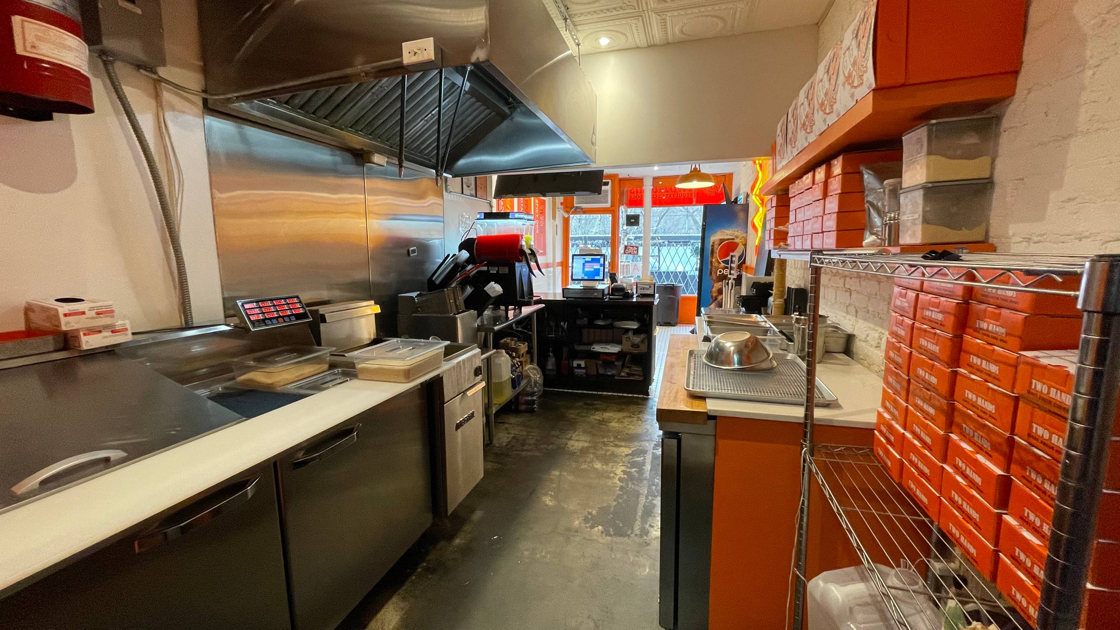 Prime COMMERCIAL Location for Fast Food Restaurant located in Alphabet City!