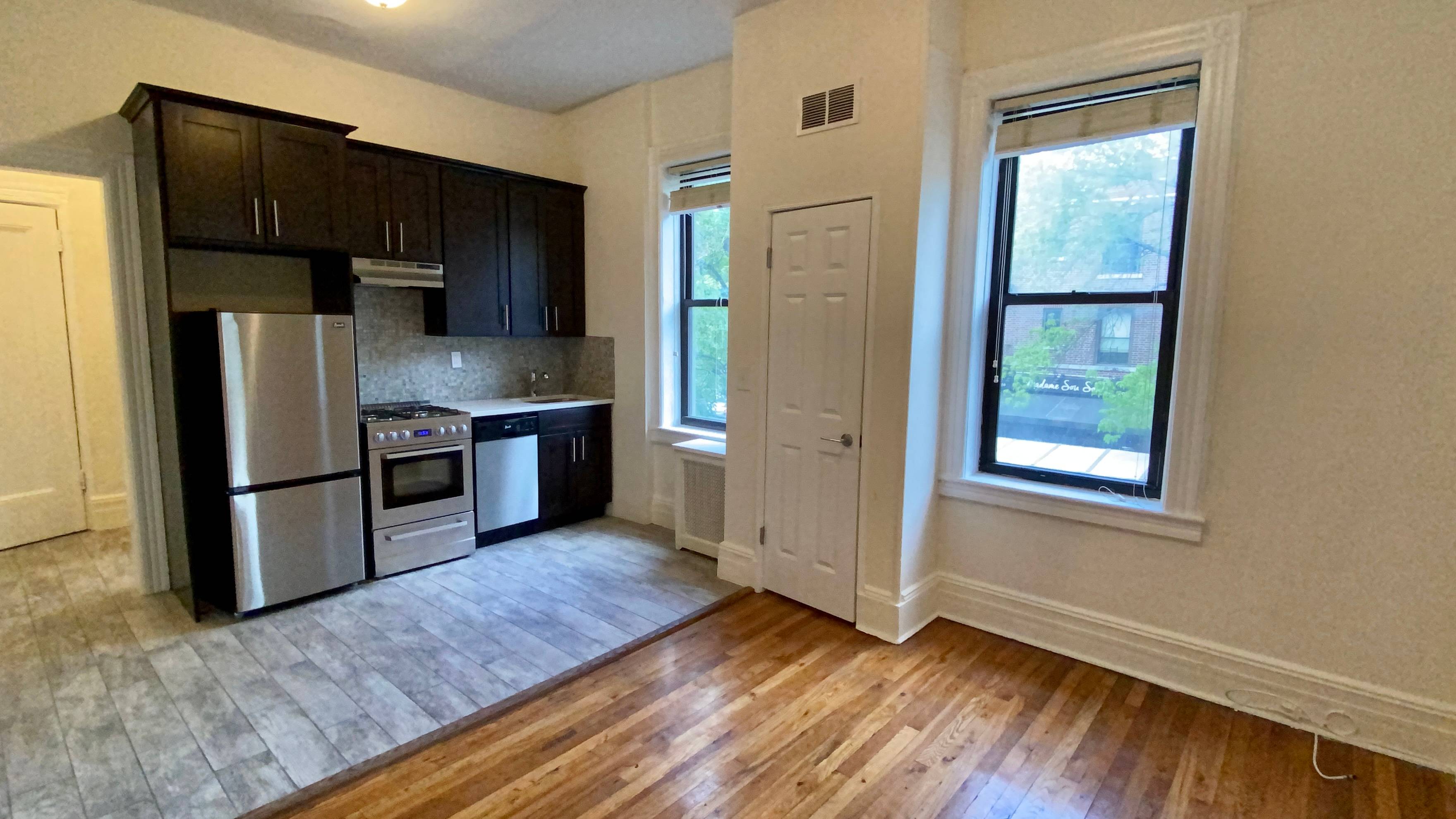 Astoria: NO FEE! Renovated Pre-War 1 Bedroom for Rent w/Heat & Hot Water Included
