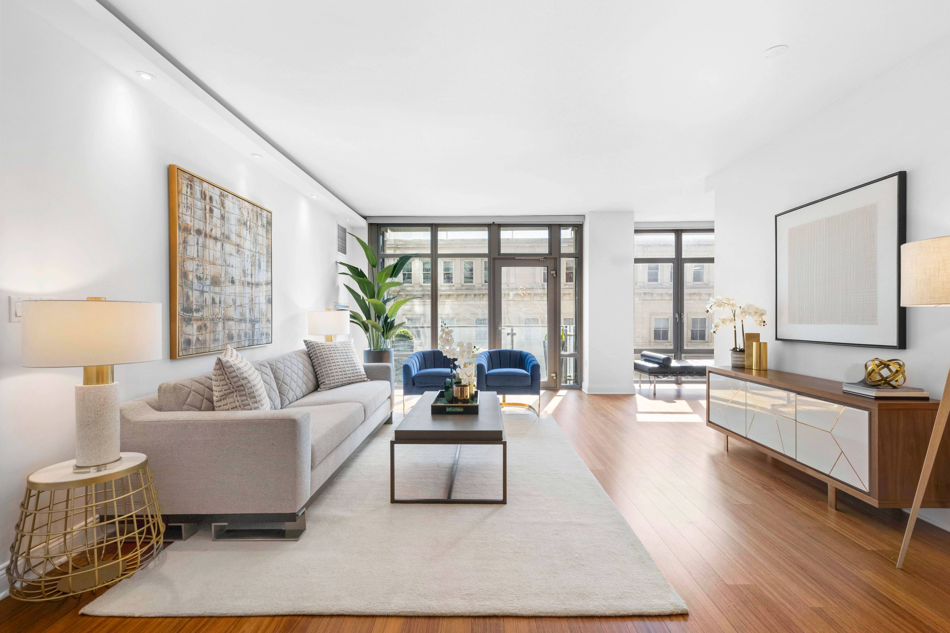 Modern 3 Bedroom Condo with Balcony In The Heart of Tribeca