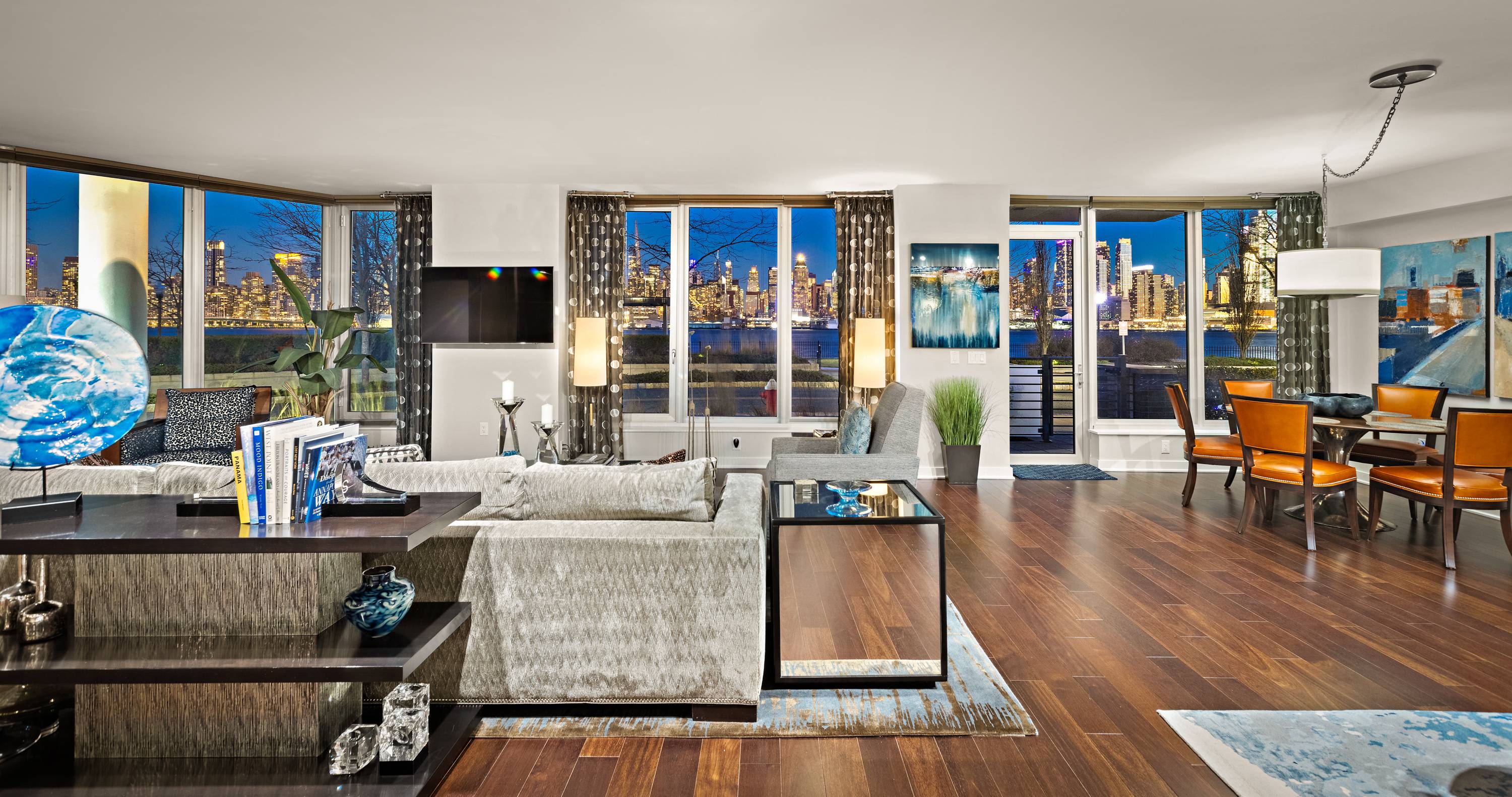 Largest Waterfront Townhome with NYC Views!