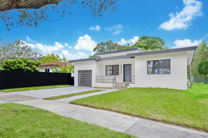El Portal Elegance: Miami Single-Family Property with Pool I 3beds, 3 baths I Lot 6,750 Sq Ft I $1.05M