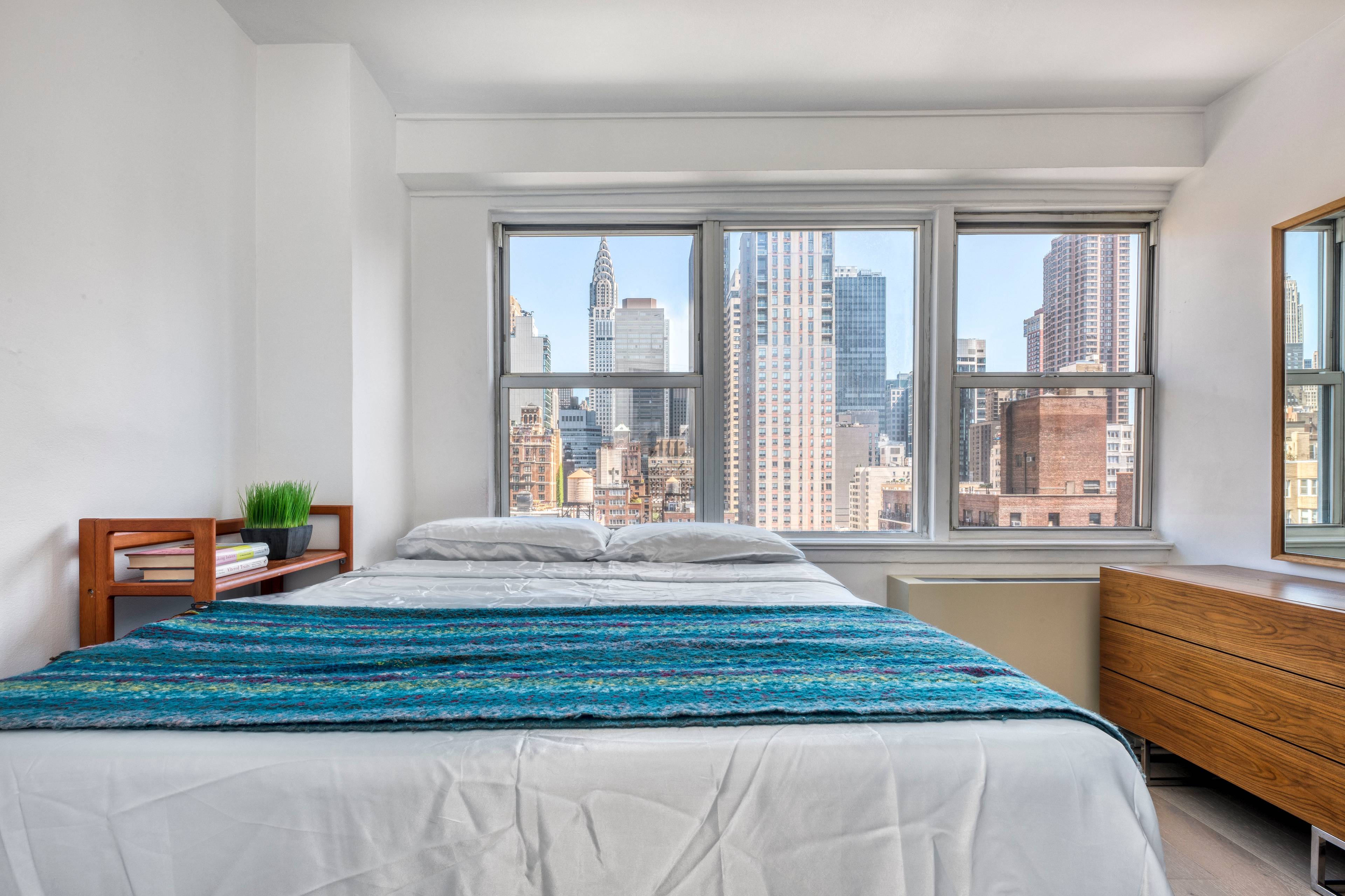 Amazing One Bed One Bath At The Warren House Murray Hill Chrysler Building Views