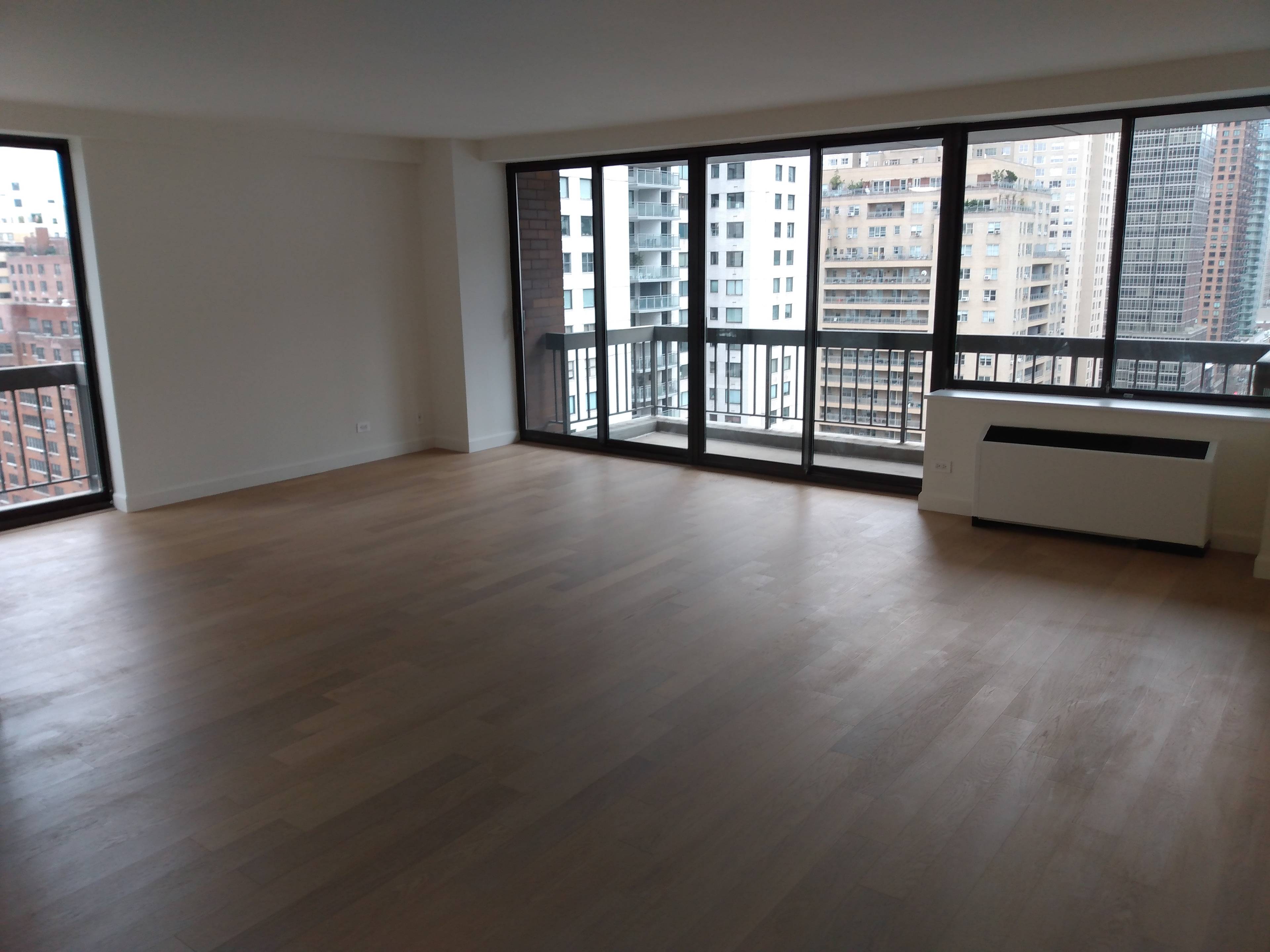 Midtown East Massive 2 Bedroom 2 Baths, Full Service Luxury Building, New Renovation, WIC, W/D, Custom Bathrooms, High End Chef's Kitchen, Large Terrace, No Fee