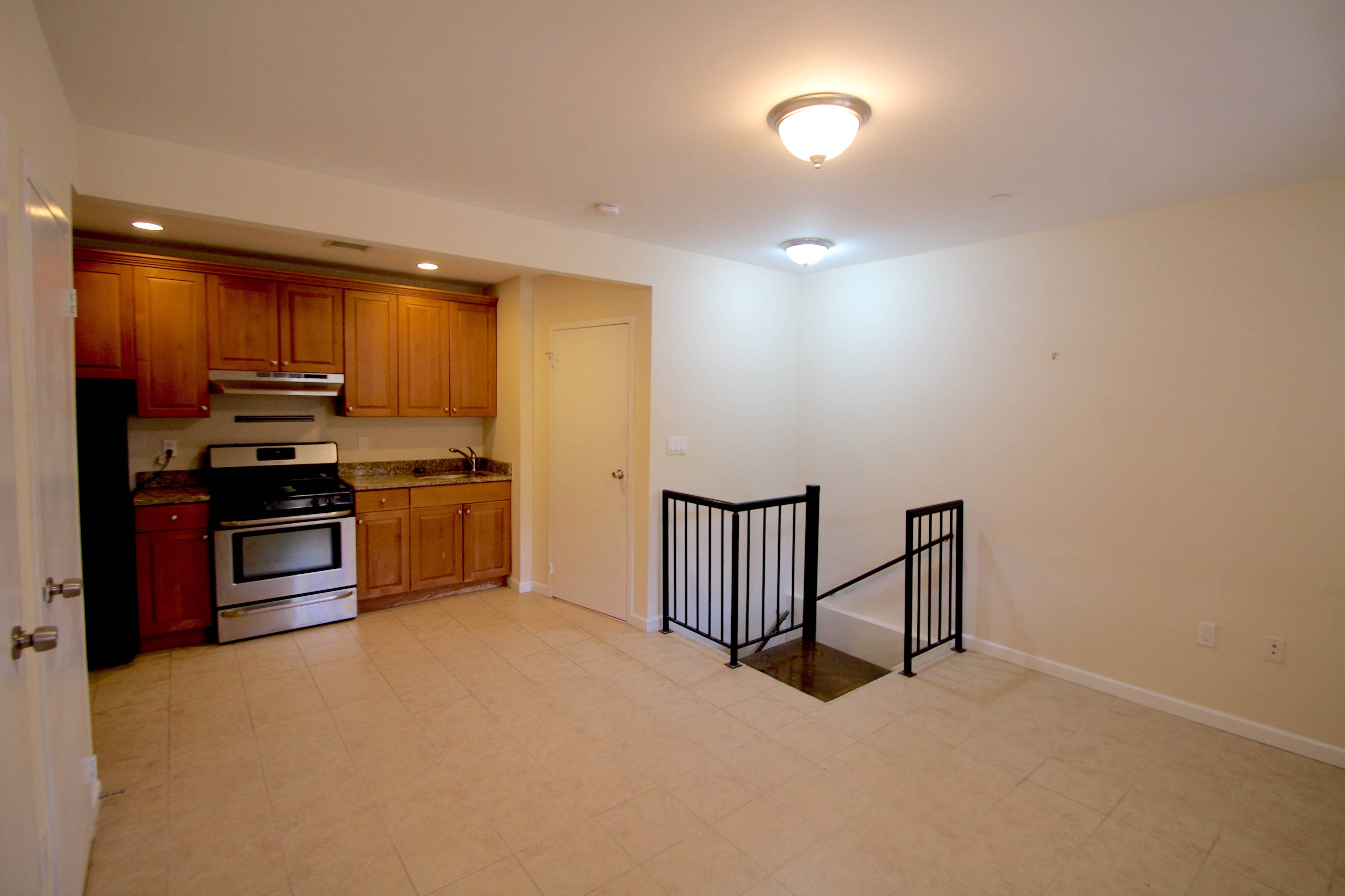 Astoria: NO FEE! Duplex Apartment with 1.5 Bathrooms Available For Rent