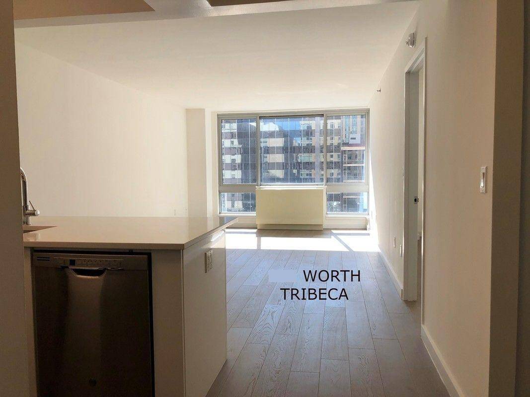 Spacious 1bed/1bath Newly Renovated No Fee in Tribeca!