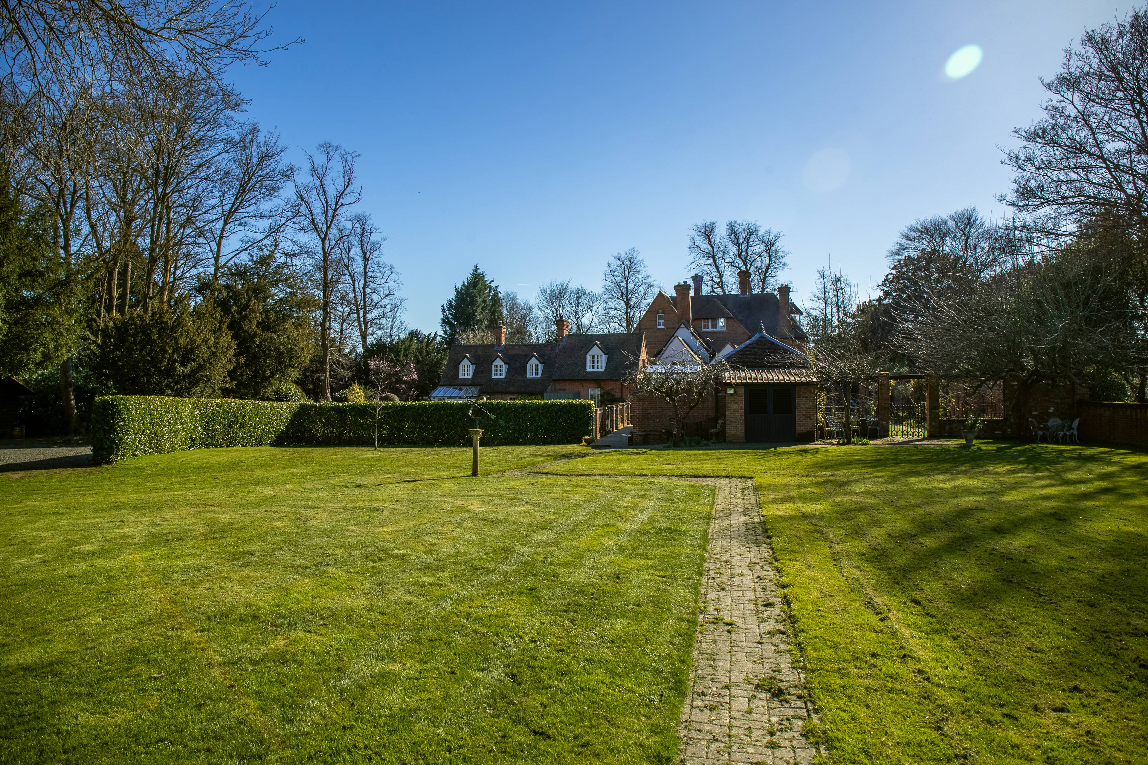 A quintessentially British country residence dating back to the 1600’s located on the Suffolk and Essex boarders
