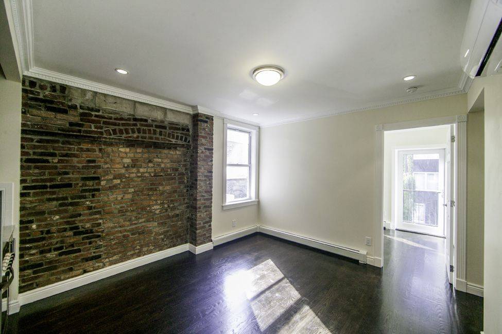 No Fee Renovated Chelsea 3 Bed, Steps from Chelsea Market, High Line