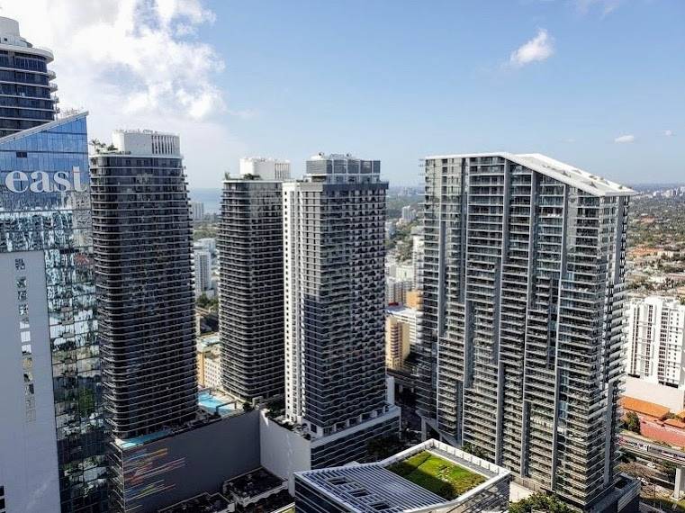 Luxury Miami Apartments| Spectacular Water and City views