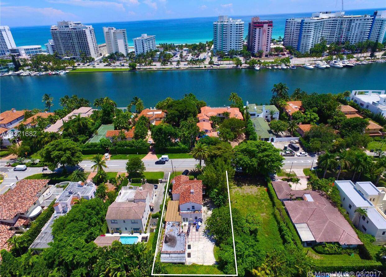 Great opportunity for investors.! 7,500 sq lot in Miami Beach for single family home.