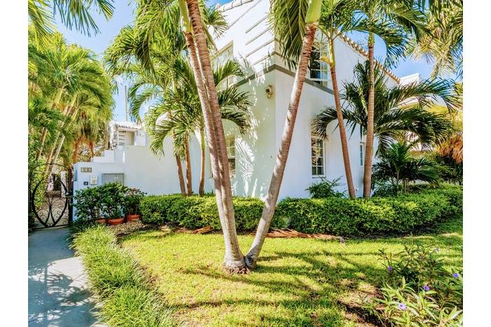 Best of Miami Beach 2BR/2BA Apartment