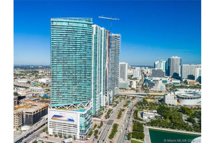 Miami Downtown Condo with Magnificent Miami Bay/city View