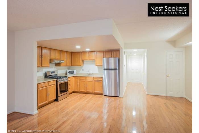 Beautiful South Harlem 2 Bedroom in Townhouse