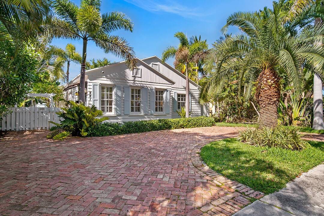 New to Market.. Key West Style Cottage  with Pool in West Palm Beach