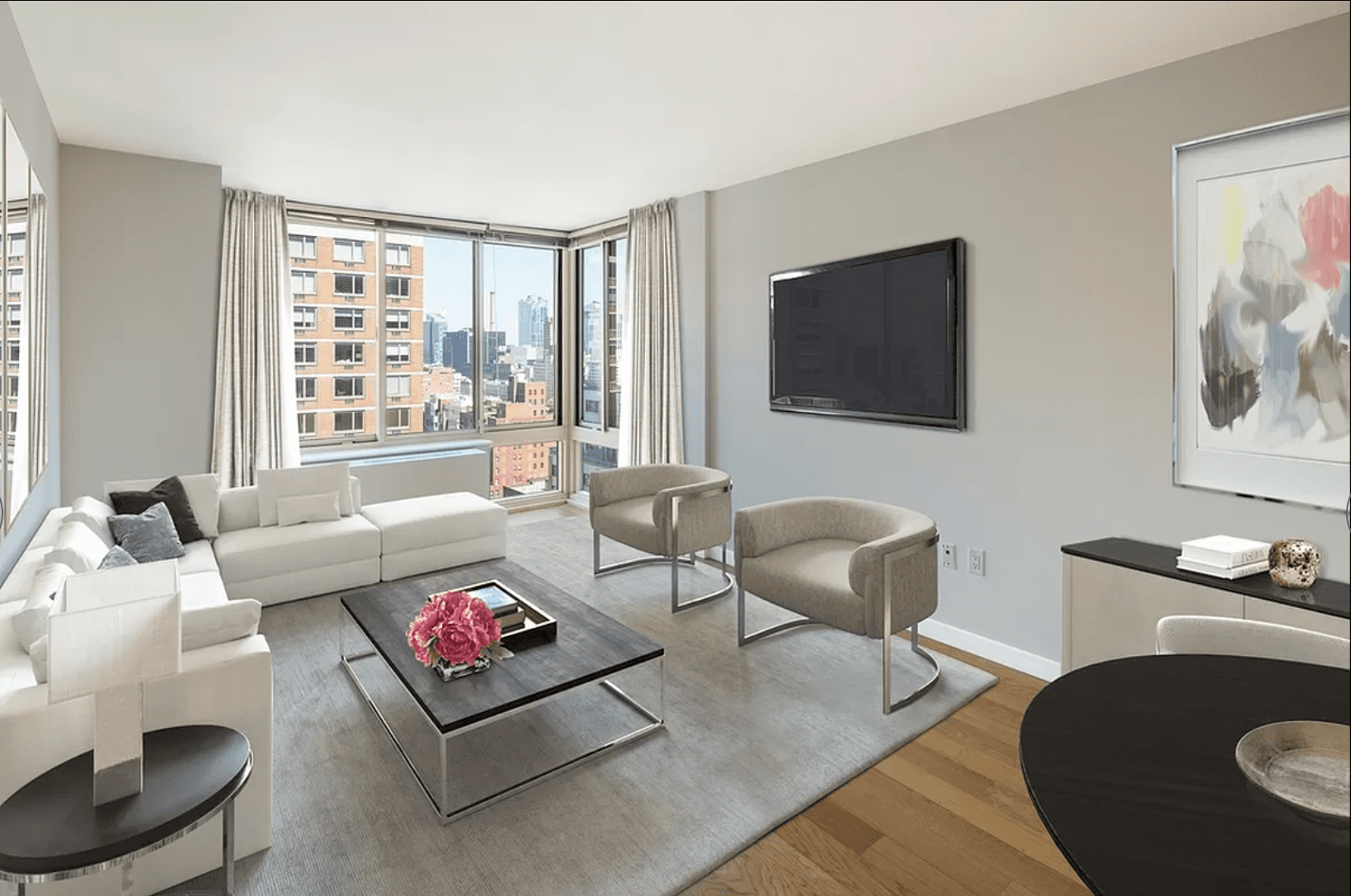 Renovated 1 Bed/1 Bath in Midtown West Luxury Apartment, North West Exposure W/ Stunning Panoramic Views of the City, Valet Services Including Dry Cleaning, Laundry & Housekeeping