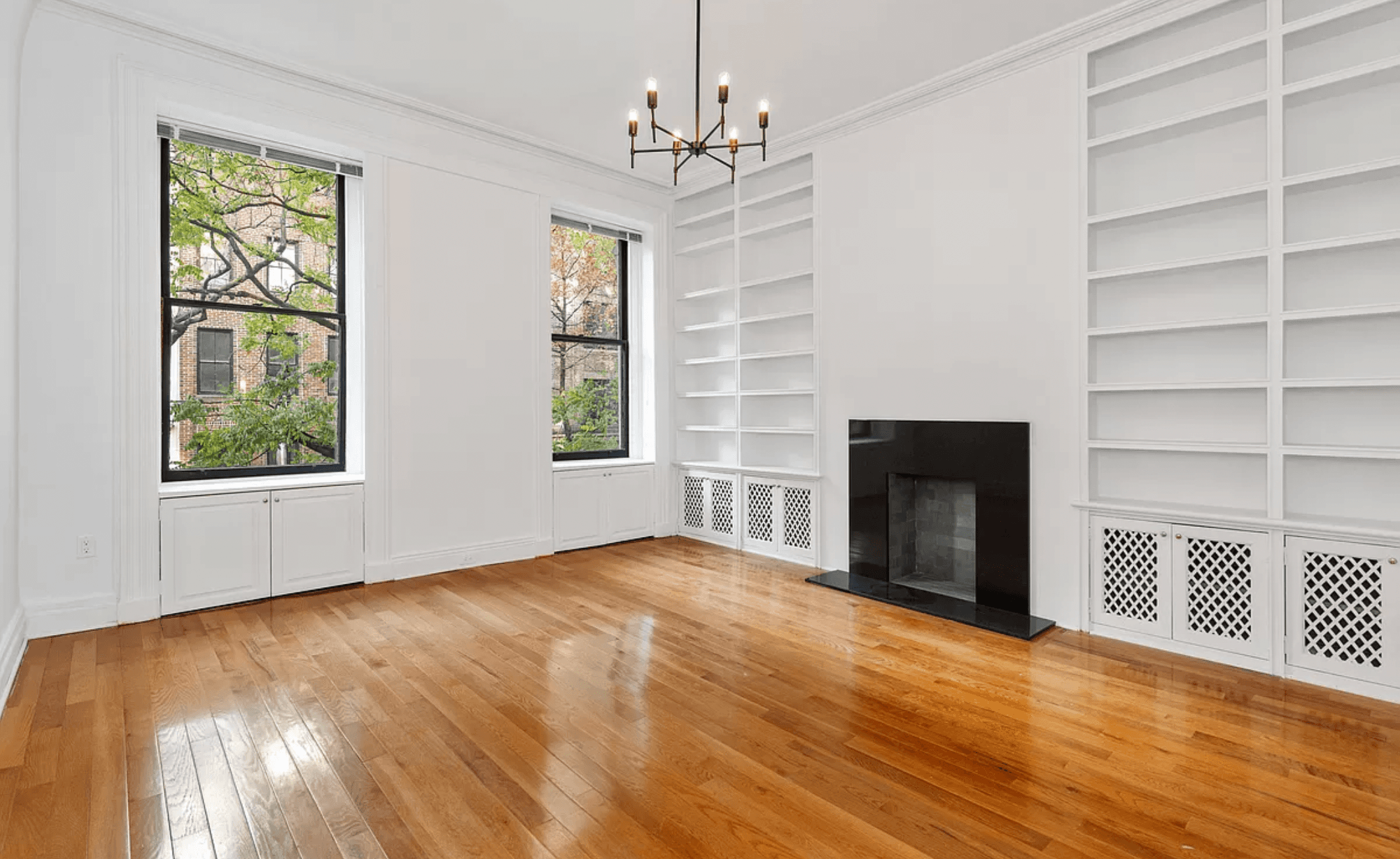 Manhattan Historic Luxury Rental | Upper East Side Townhouse | 5 Bed 4 Bath | 3,000 SF | $17,500
